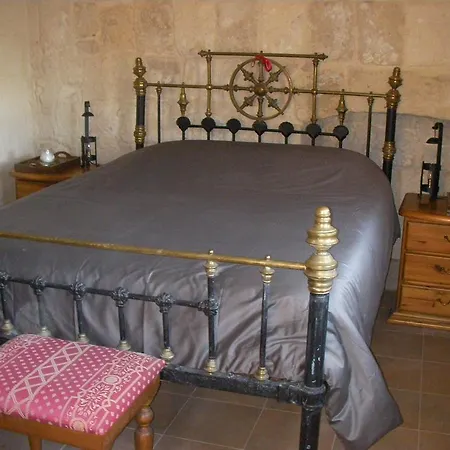 Guard Tower Apartment *